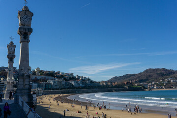 Fototapeta na wymiar San Sebastián - La Concha beach