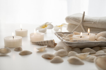 リラクゼーション　スパ　キャンドル　美しさ　アロマ　癒し　ヒーリング　貝殻