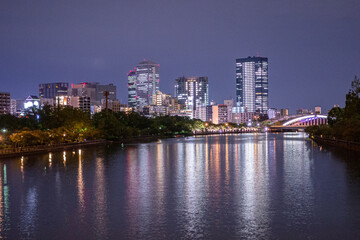 Fototapeta na wymiar 大阪桜ノ宮の夜景