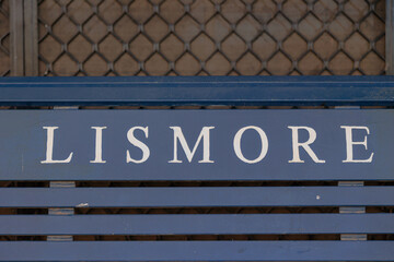 Lismoreの看板