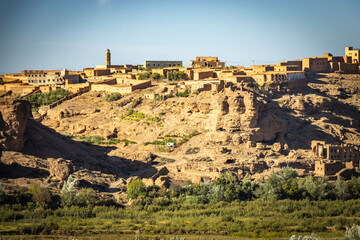 Fototapeta na wymiar kasbah in the valley of the roses, morocco, north africa, high atlas mountains