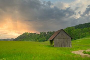 Obraz premium old farm house