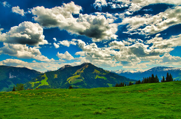 Fototapeta premium mountains and clouds