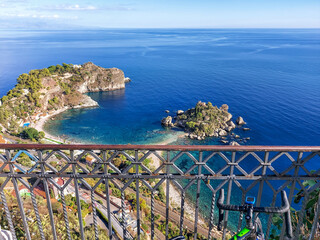 Viaggiare in Sicilia, Taormina