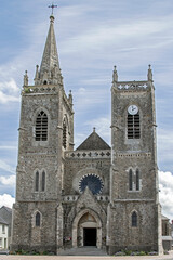 Fototapeta na wymiar La Haye-du-Puits. Eglise Saint-Jean-l'Evangéliste. Manche. Normandie