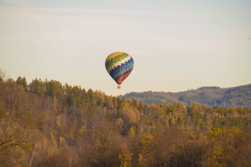  balloon ride over the Bóbr valley in Poland in autumn, hot air balloon © magdagalkiewicz
