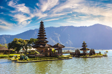 Pura Ulun Danu Beratan Bedugul temple