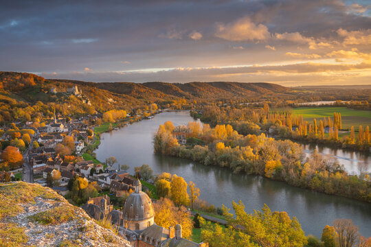 La Ville Les Andelys En Normandie En Automne