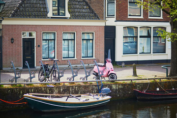 Fototapeta na wymiar Scenic view of beautiful town of Alkmaar in Netherlands