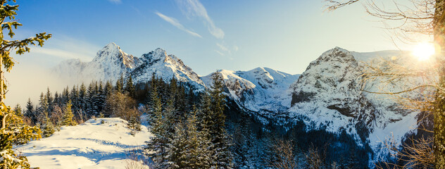 Winter landscape of Tatra peaks in Poland - obrazy, fototapety, plakaty