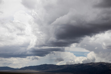 Obraz premium storm clouds creating a dark sky