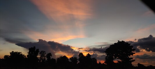 Obraz premium sunset in the mountains