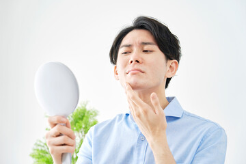 カミソリ負けに困っている男性