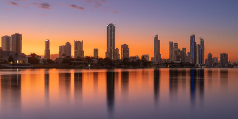 Fototapeta na wymiar Gold Coast skyline as the sunrises
