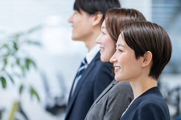 働くビジネスマン