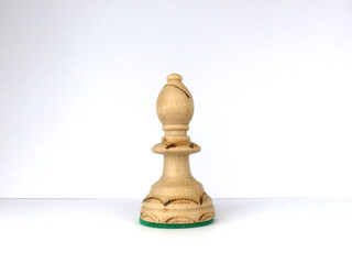 Chess - Strategy and tactics game - Set of pieces and checkerboard (King - Queen - Bishop - Knight - Rook - Pawn)	
