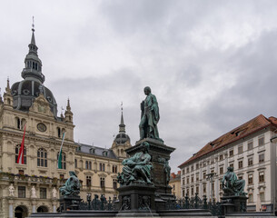 Fototapeta na wymiar the Archduke Johann fountain and city hall of Graz on the main square in downtown