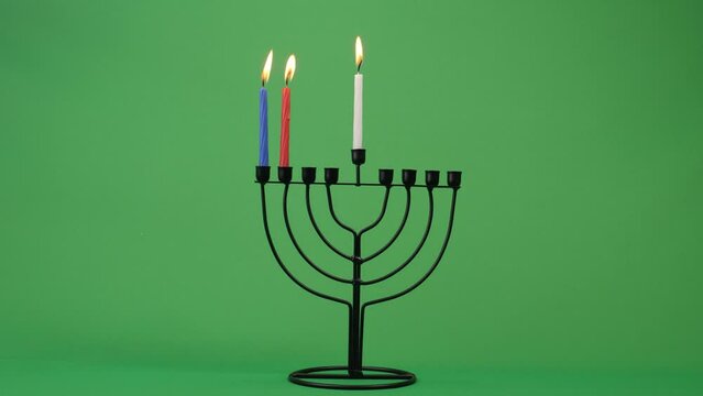 Hanukkah menorah second night candle 4k 10bit greenscreen 2
