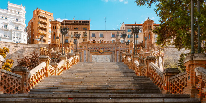 Escalinata del Ovalo in Teruel, panoramic format