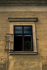 Fototapeta na wymiar old window 