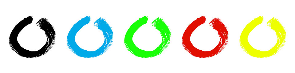 Kreise in 5 Farben gemalt mit einem Pinsel