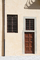 Fototapeta na wymiar old door and window