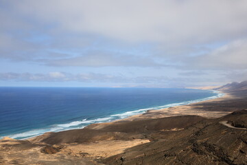 Fototapeta na wymiar View from the viewpoint of Cofete in Fuerteventura 
