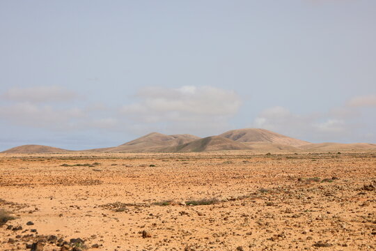 the mountain of Tindaya to Fuerteventura