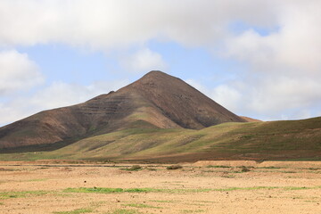 Naklejka premium view on volcanes de Bayuyo to Fuerteventura 
