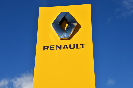Celle, Lower Saxony, Germany - October 16, 2022: Sign at the entrance of a Renault store in Celle, Germany - Renault is a French multinational automobile manufacturer
