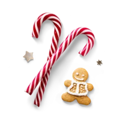 Foto op Plexiglas Kerstcompositie met geïsoleerde kerstzoete snoepjes en gembermannen op transparante achtergrond. Platliggend, bovenaanzicht © Konstiantyn