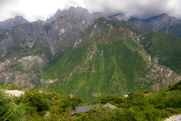 Naklejka premium Tiger Leaping Gorge scenery, Yunnan, China
