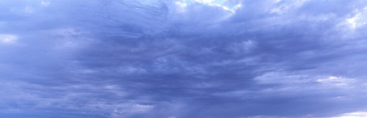 Obraz premium Blue sky background. Copy space. 