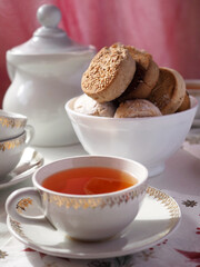 Breakfast with polvorones, mantecados