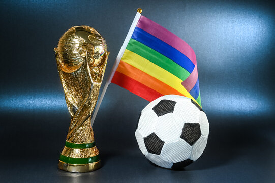 Coupe du monde World cup football sport trophée or drapeau paix
