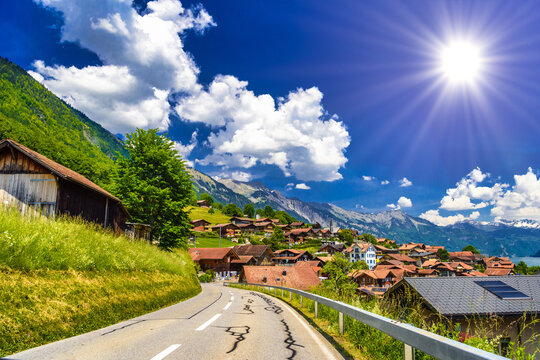 Road in the village, Lake Brienz, Oberried am Brienzersee, Inter