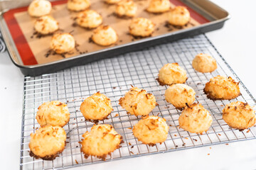 Coconut cookies