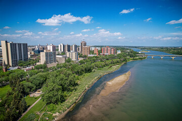 Fototapeta premium Downtown Aerial View of the City of Saskatoon