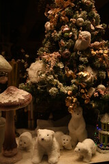 Toy Polar Bears with Christmas Tree