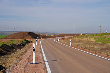 Road marking on a construction site bypass of the A143 near Friedrichsschwerz.