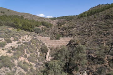 retaining dam built in stone