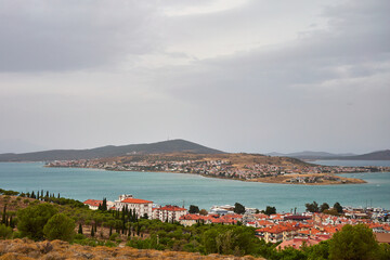  Nice view of the coastal town. Against the backdrop of islands and mountains.
