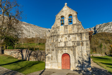 Fototapeta na wymiar Sanctuary of Our Lady of Cebrano in the town of Carrea, in Teberga, Asturias