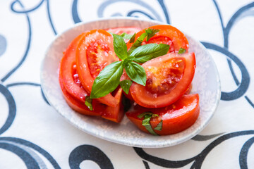 Fresh and raw tomato salad