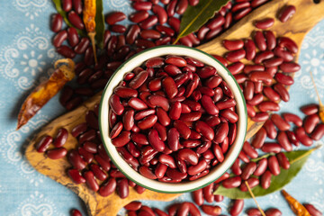Raw red kidney beans