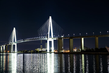 ライトアップされた新湊大橋　富山県射水市　Illuminated Shinminato Bridge....