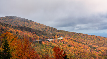 Scenic Drive on the Blue Ridge Parkway National Park at Grandfather Mountain - North Carolina - Autumn
