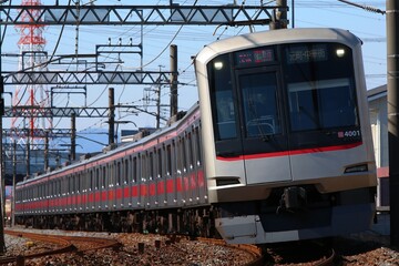 通勤電車 東急東横線5050系