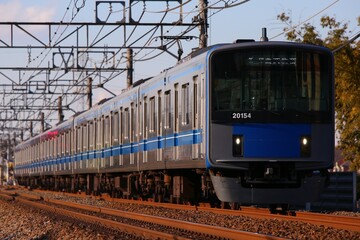 通勤電車 西武新宿線20000系