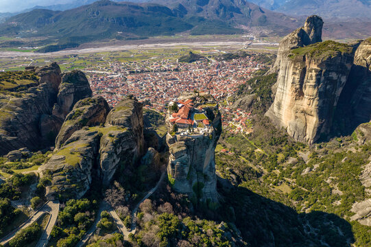 รูปภาพTriada – เลือกดูภาพถ่ายสต็อก เวกเตอร์ และวิดีโอ1,319 | Adobe Stock